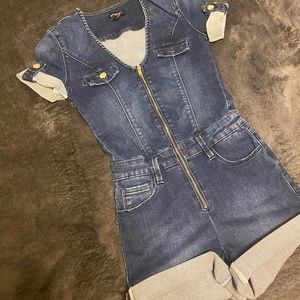 Denim jumpsuit bebe!! In perfect condition!!